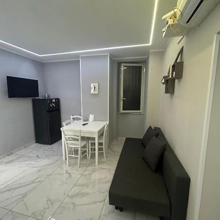 Apartmán Casa Vacanze Qs 10 Neapol Exteriér fotografie